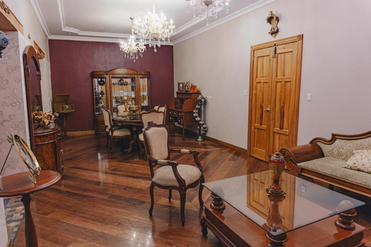 Hotel Boutique Casa Ruth En Cuenca Ngoại thất bức ảnh