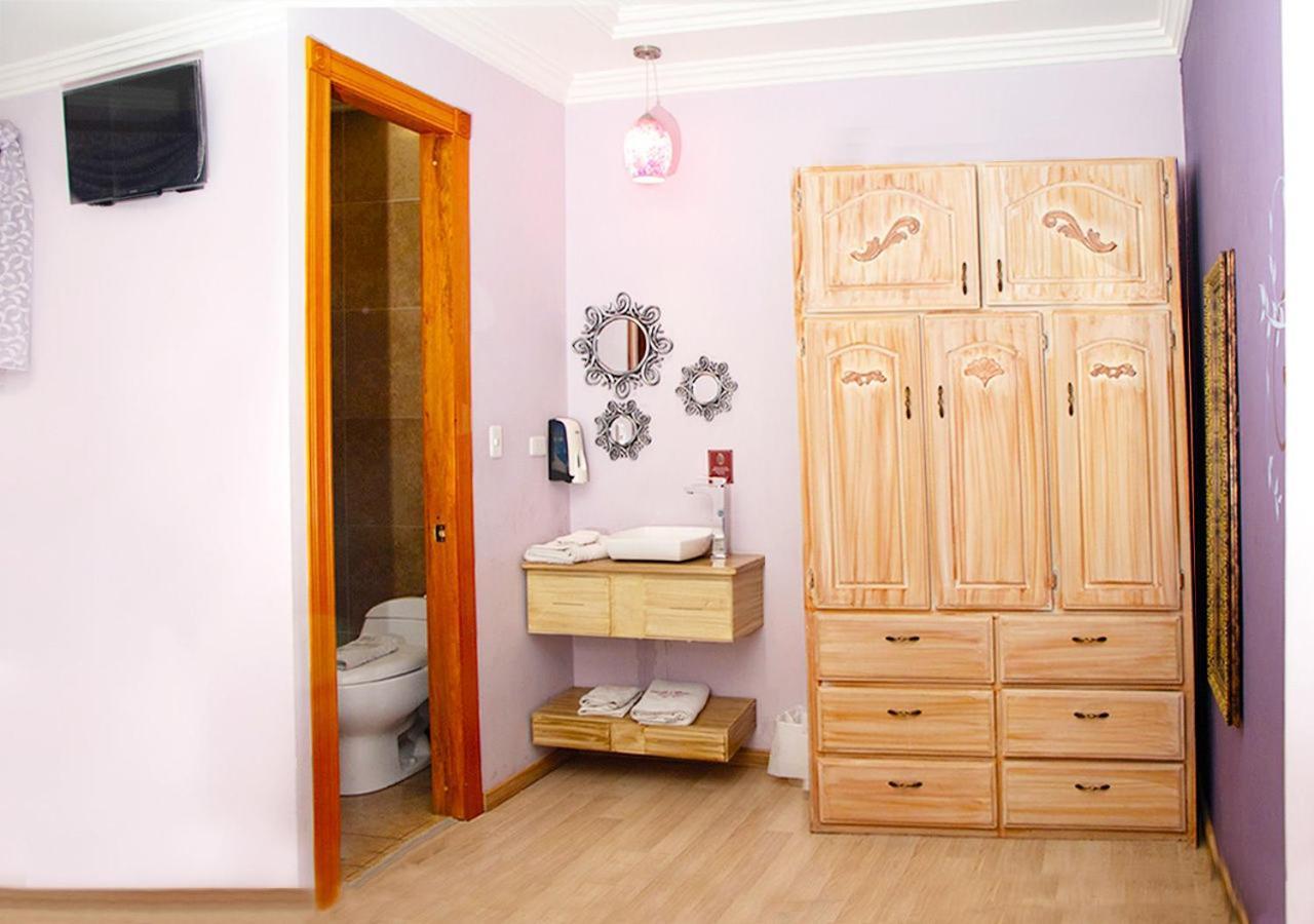 Hotel Boutique Casa Ruth En Cuenca Ngoại thất bức ảnh