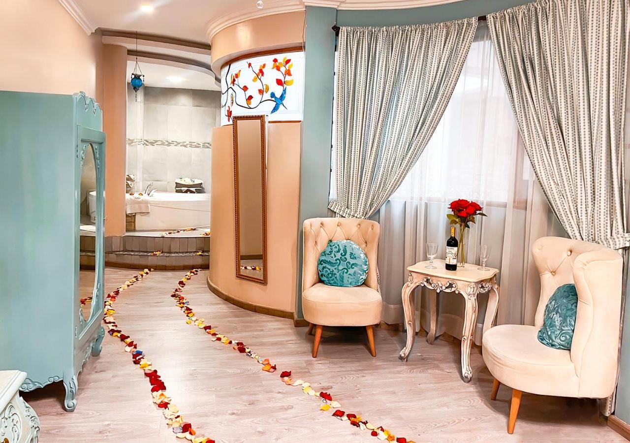 Hotel Boutique Casa Ruth En Cuenca Ngoại thất bức ảnh