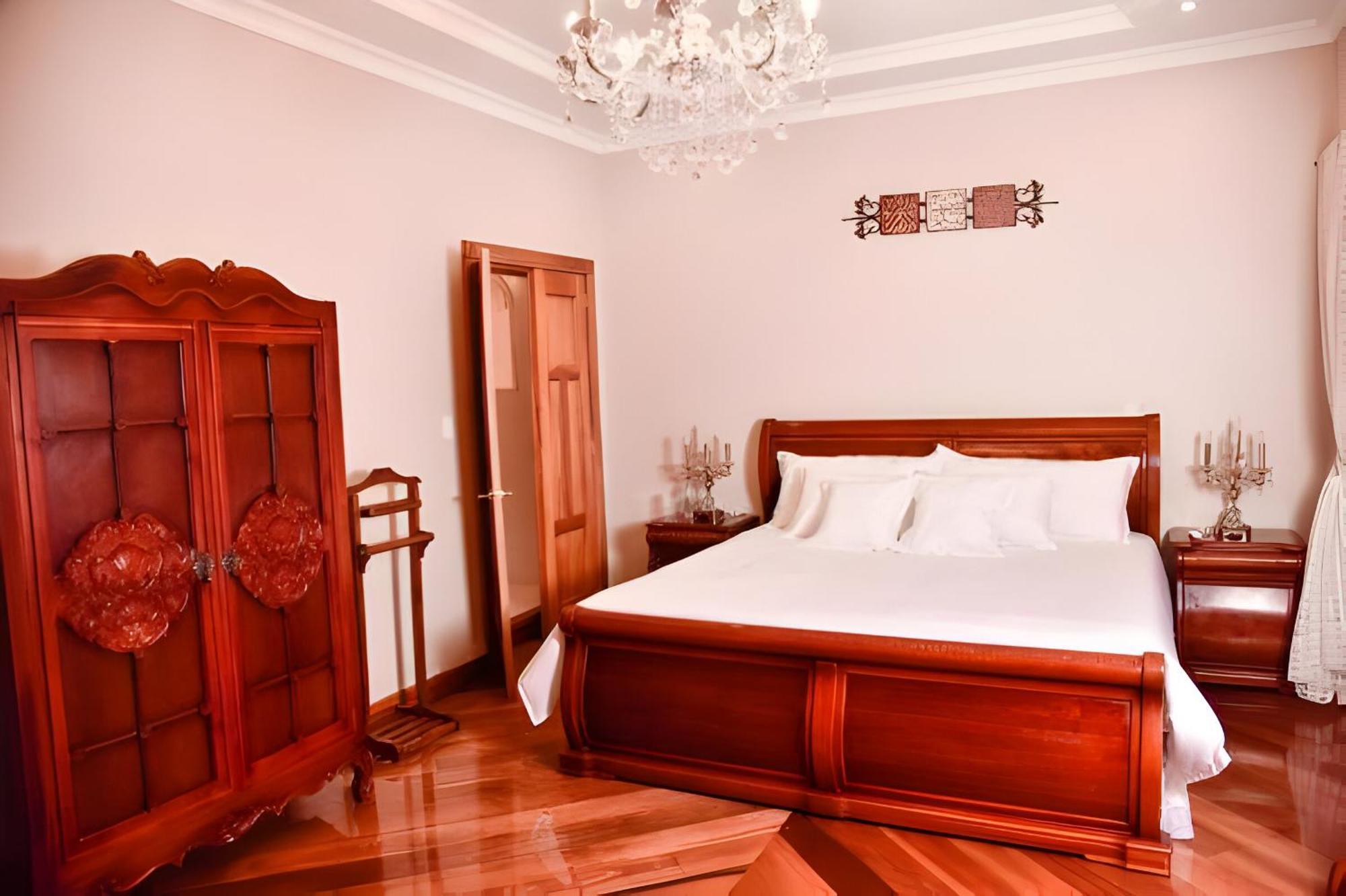 Hotel Boutique Casa Ruth En Cuenca Ngoại thất bức ảnh