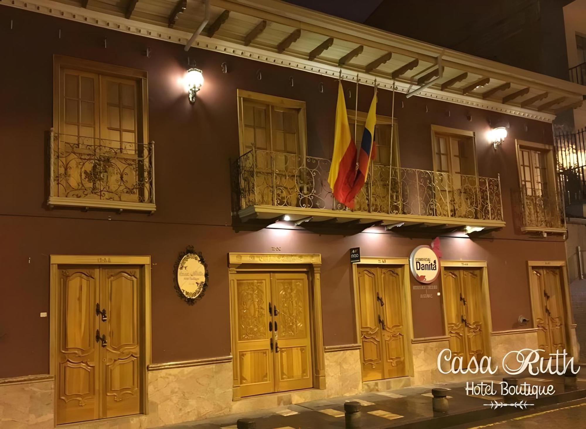 Hotel Boutique Casa Ruth En Cuenca Ngoại thất bức ảnh